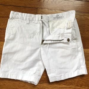 Vineyard Vines Boys White Shorts Size 6